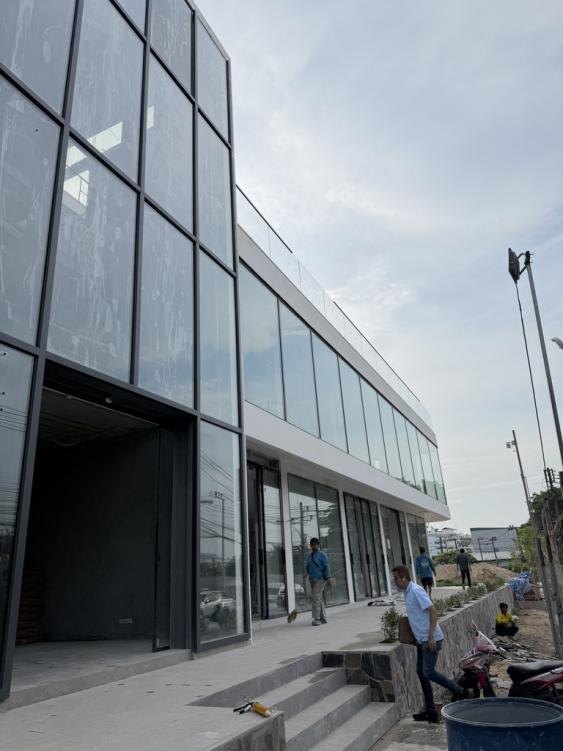 Pearl Hotel Patong aluminium windows and doors