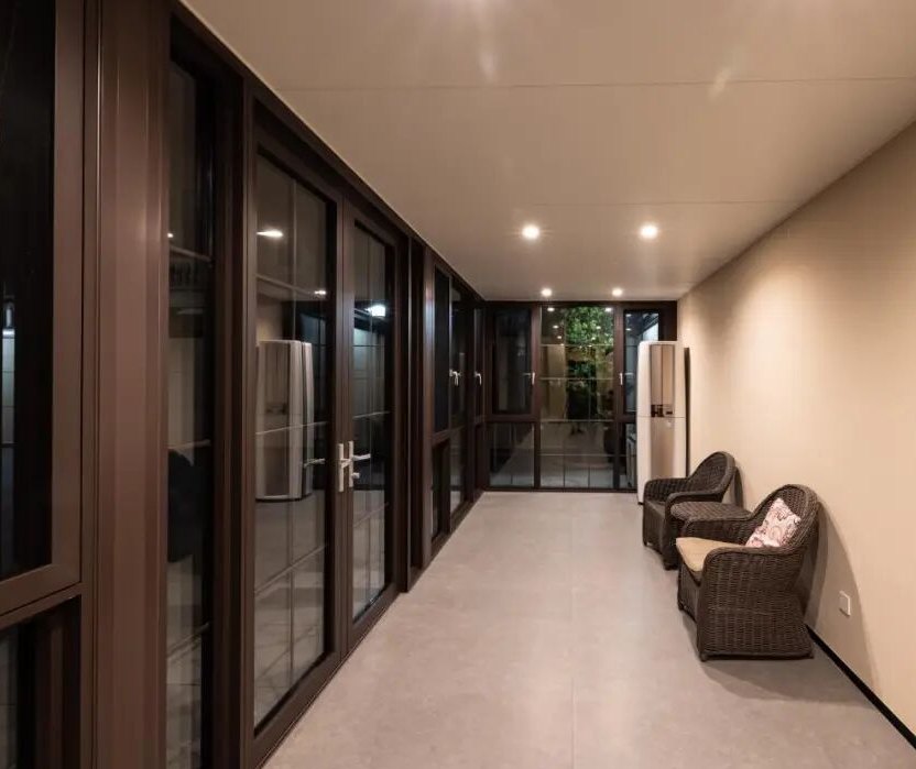 Commercial Buildings & Hotels